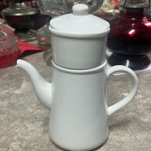 Porcelain drip coffee pot